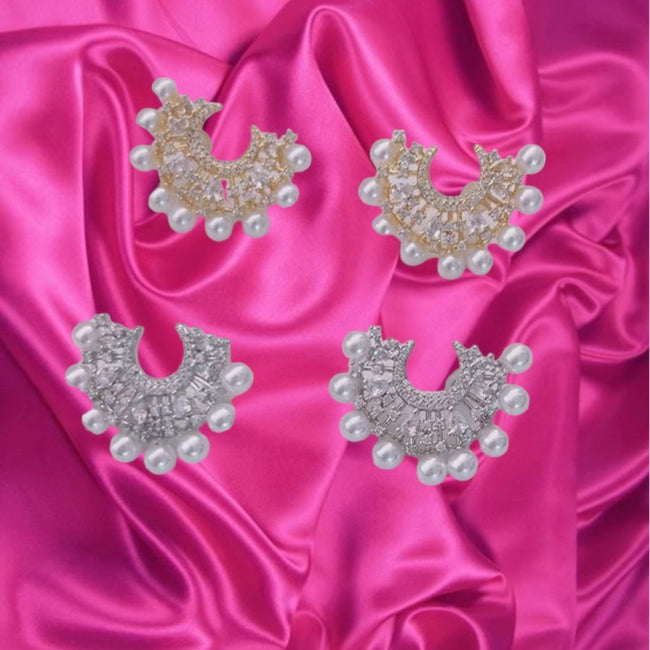 Abanic Pearl Earrings